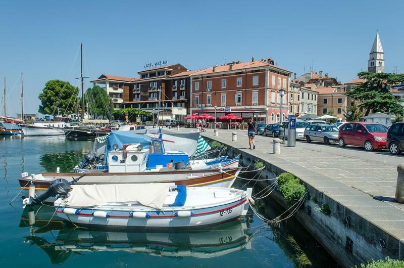 Apartments Old Isola In The Center Izola Exteriér fotografie