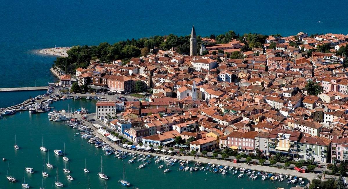 Apartments Old Isola In The Center Izola Exteriér fotografie